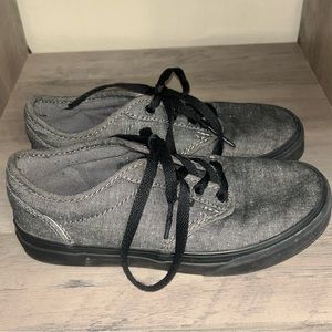 Vans Lace Up Light Gray Black Lace Up Skateboarding Shoes Youth 2.5